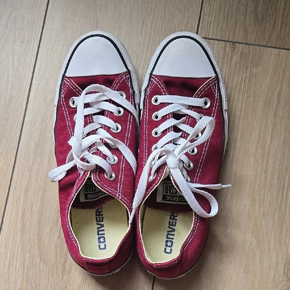 Converse CTAS Burgundy Canvas Sneakers In Burgundy Sz Womens 7 Mens 5 - Picture 2 of 7